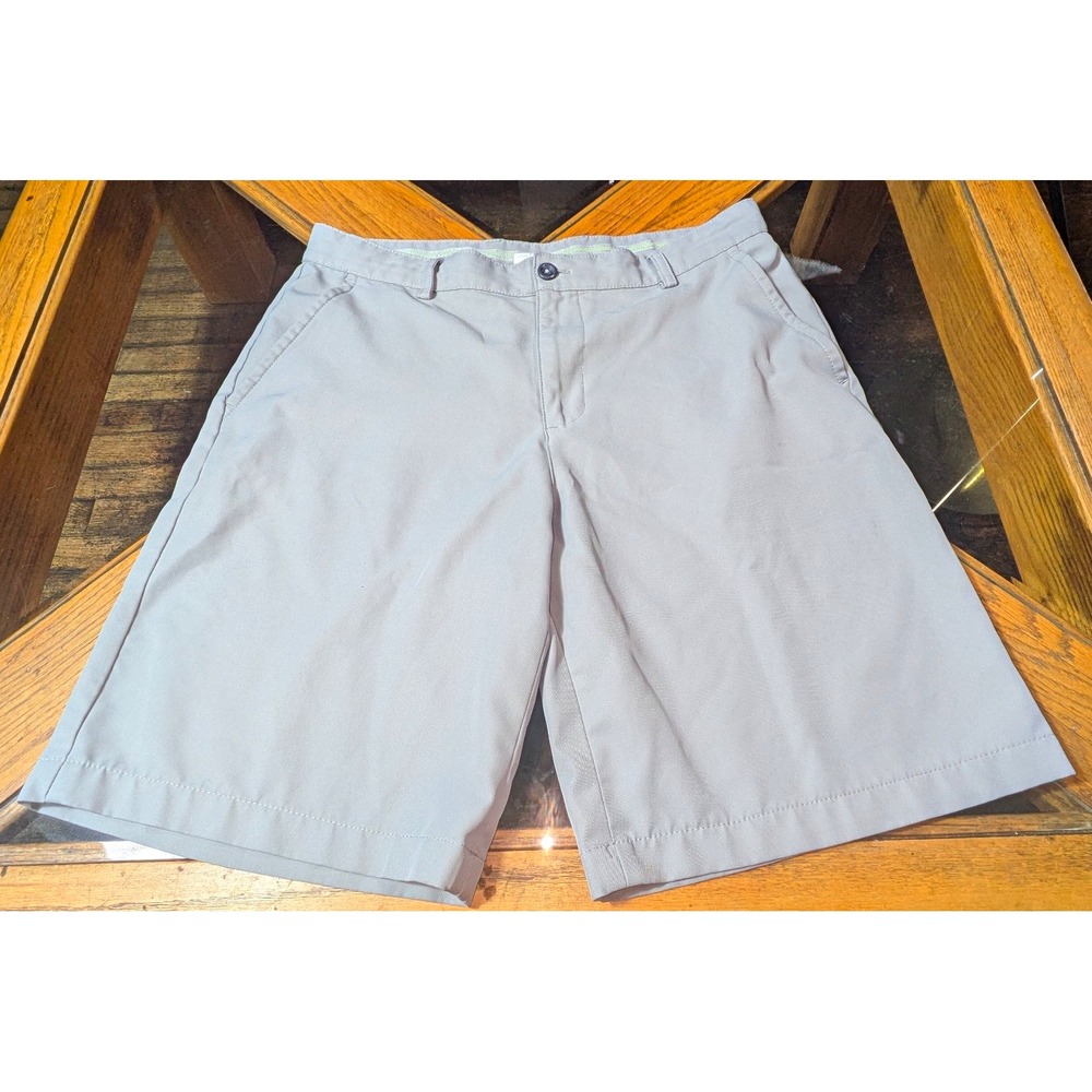 IZOD Golf Men's Gray Solid Flat Front Chino Golf Shorts Belt Loops 33"